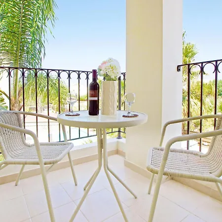 Atralk4 Villa